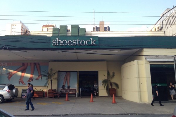 lojas shoestock endereços