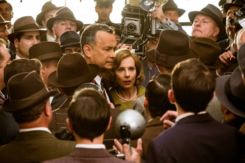 In DreamWorks Pictures/Fox 2000 Pictures' BRIDGE OF SPIES, directed by Steven Spielberg, Brooklyn lawyer James Donovan (Tom Hanks) and his wife Mary (Amy Ryan) become the target of anti-communist fears when Donovan agrees to defend a Soviet agent arrested in the U.S.