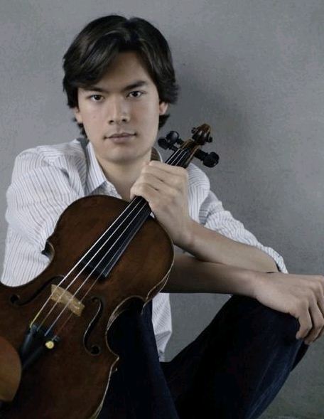 	O violinista Stefan Jackiw