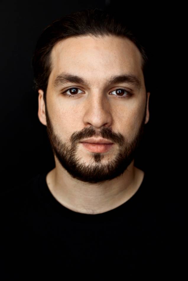 Steve Angello: o DJ grego radicado na Suécia é um dos expoentes do house Steve Angello: o DJ grego radicado na Suécia é um dos expoentes do house