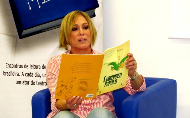A atriz Suzana Vieira, que participou de edição anterior do Lê pra Mim? A atriz Suzana Vieira, que participou de edição anterior do Lê pra Mim?