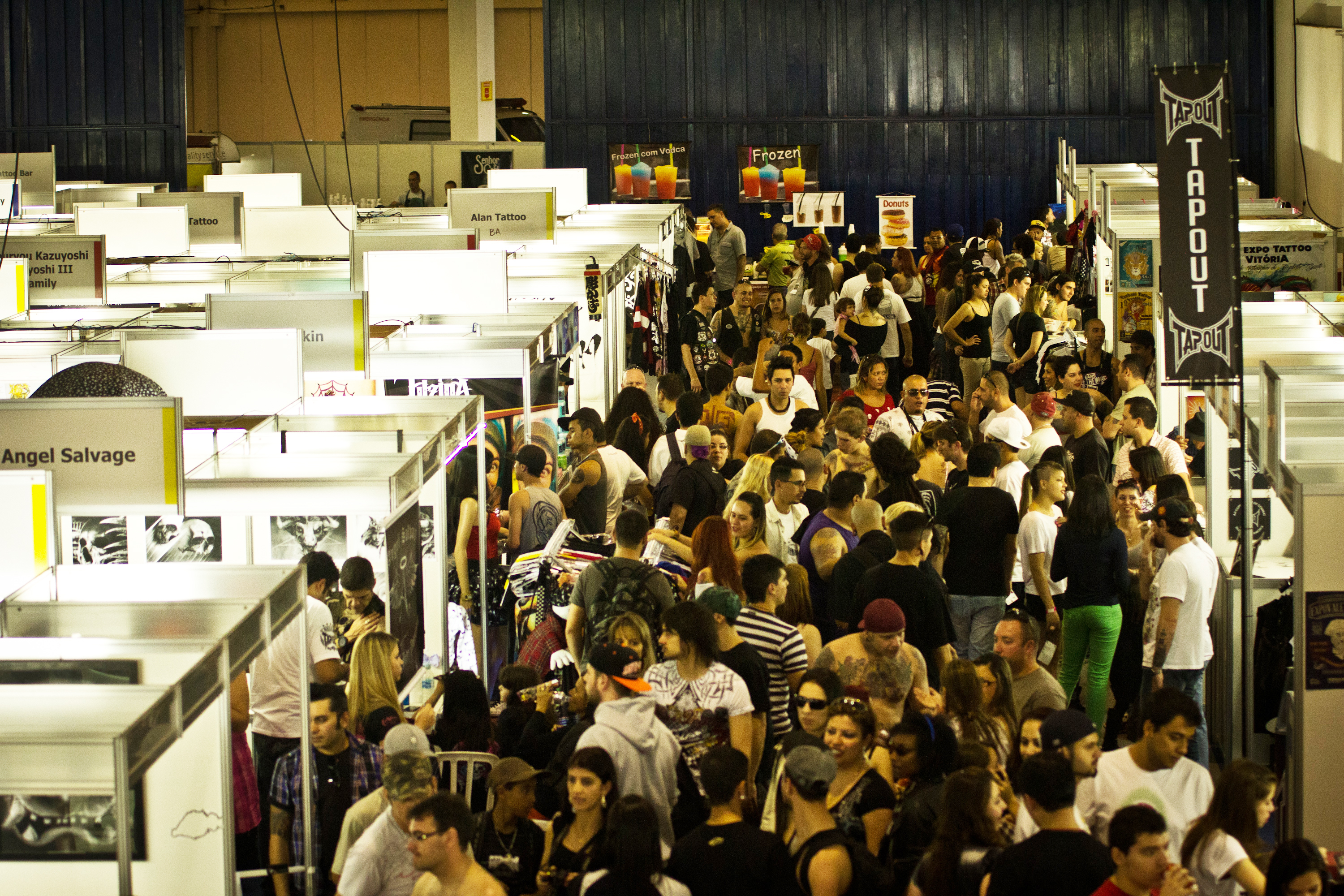tattoo_week_publico_credito_cesar_bonfim.jpeg