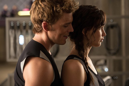 the-hunger-games-catching-fire-jennifer-lawrence-sam-claflin-600×400