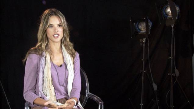 Alessandra Ambrosio: angel da Victorias Secret participa do documentário Alessandra Ambrosio: angel da Victorias Secret participa do documentário