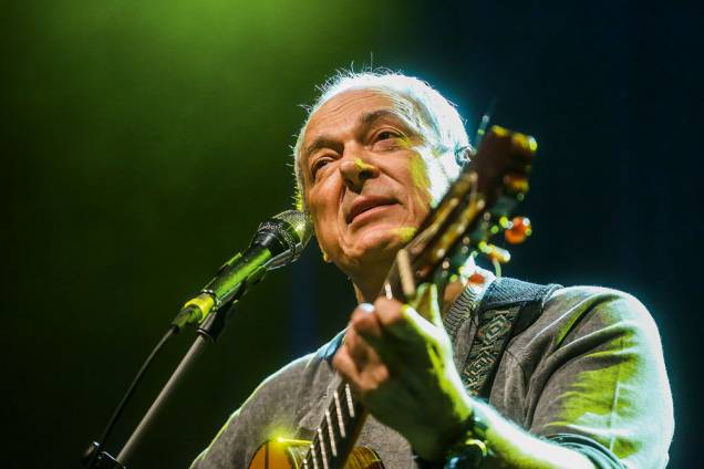 São Paulo, SP. 11/04/2017. O cantor Toquinho se apresenta no Teatro Porto Seguro. (Foto: Edson Lopes Jr.)