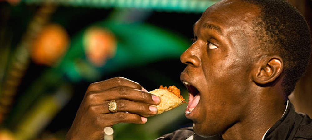 Usain Bolt: o que o homem mais veloz do mundo tanto come?!