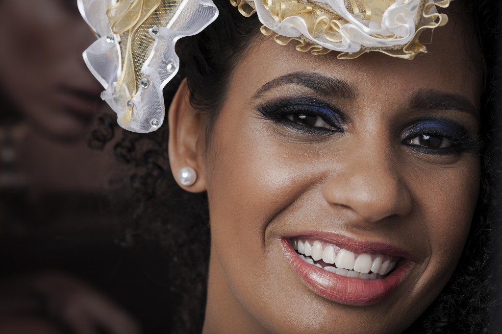 Detalhe da maquiagem inspiração para quem vai curtir a folia no Sambódromo (Foto: Villy Ribeiro)