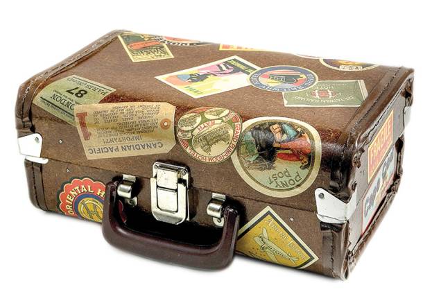 Vintage World, no Tatuapé: especializada em móveis e objetos antigos