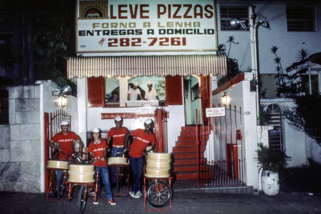 Delivery de pizzas na década de 1980