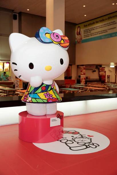 Romero Britto: Hello Kitty de 1,40 metro feita em fibra é a maior peça da mostra