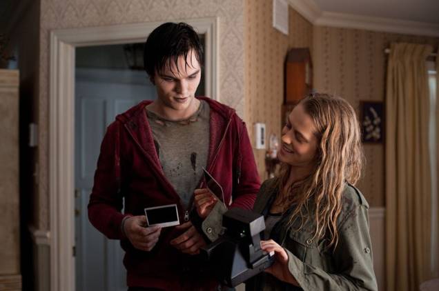 Meu Namorado é um Zumbi: Nicholas Hoult e Teresa Palmer Meu Namorado é um Zumbi: Nicholas Hoult e Teresa Palmer