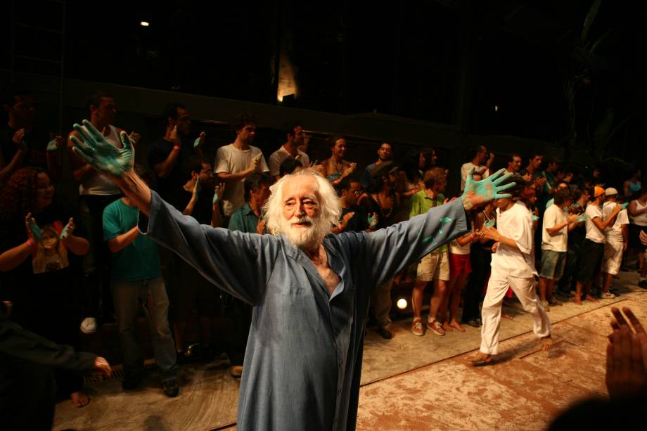 Zé Celso, em Os Sertões: Teatro Oficina apresenta Ala Canudos