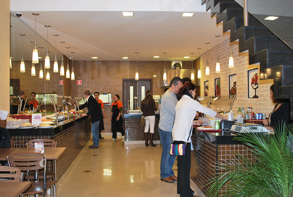 zepa-restaurante-foto-buffet.jpeg