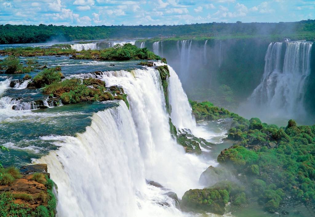 Carnaval - Foz do Iguaçú - Divulgação