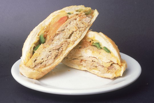 <span>Lanche de Pernil do </span><a href="https://vejasp.abril.com.br/estabelecimento/estadao/">Estadão</a> <span>Lanche de Pernil do </span><a href="https://vejasp.abril.com.br/estabelecimento/estadao/">Estadão</a>
