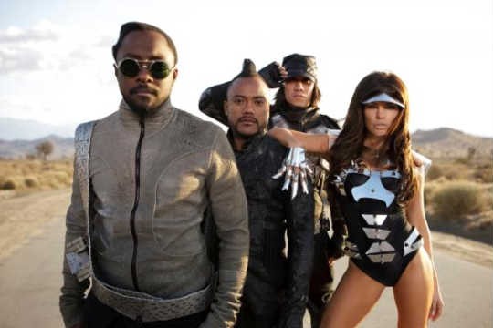 Internet se choca ao descobrir doença ocular de cantor do Black Eyed Peas