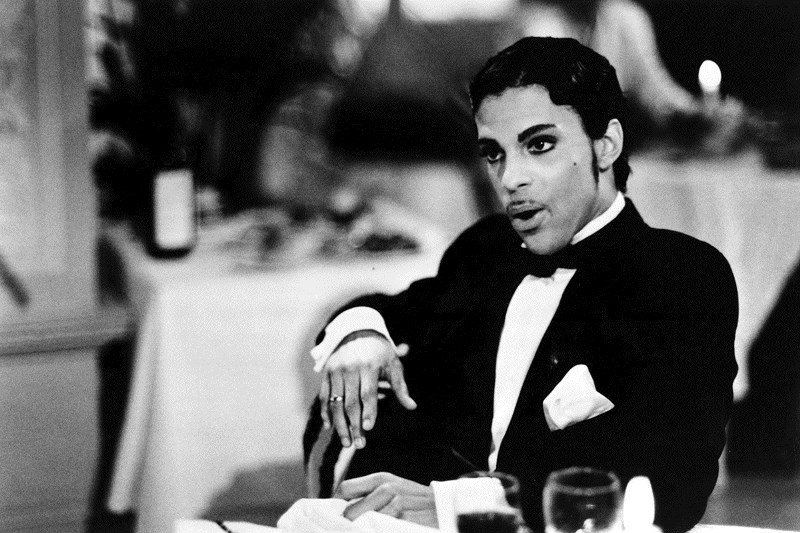 Prince atuou em três longas-metragens, incluindo 'Under the Cherry Moon'