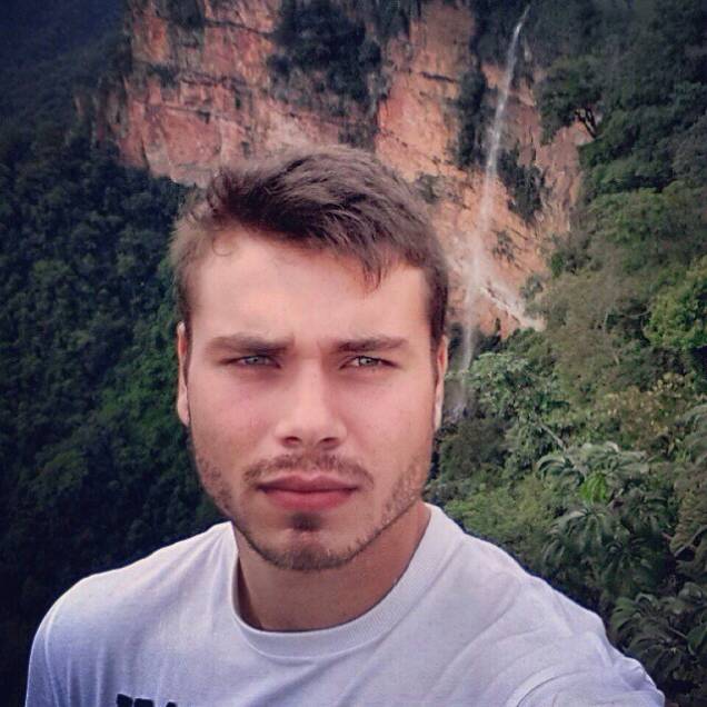 Bombeiro gato também é aventureiro Bombeiro gato também é aventureiro