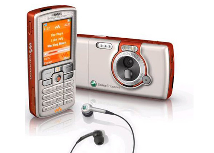 celular-sony-ericssonw800-1 celular-sony-ericssonw800-1