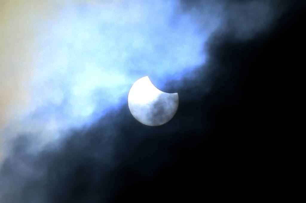 Vista de um eclipse solar