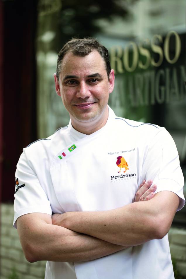 Marco Renzetti, do Osteria del Petirosso: em aula no domingo (12/3), às 19h, ensina a preparar linguine negro com camarão e tomate confit