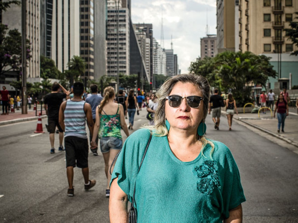 Avenida Paulista aos domingos vira calçadão democrático