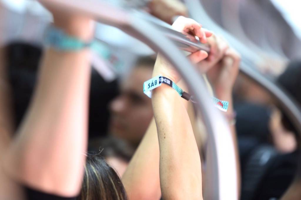 Lolla Cashless