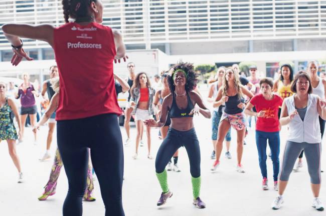aula de zumba paulista