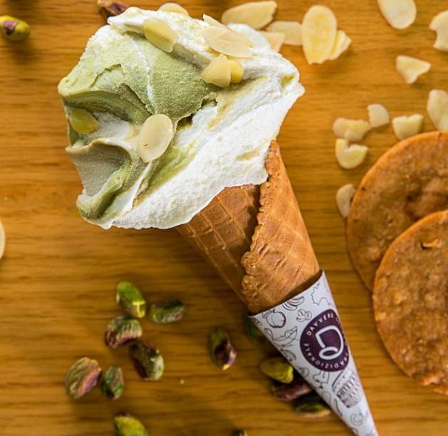 Sabor exclusivo (R$ 15,00 até 2 sabores), da Davvero Gelato Tradizionale: amêndoa com creme de pistache