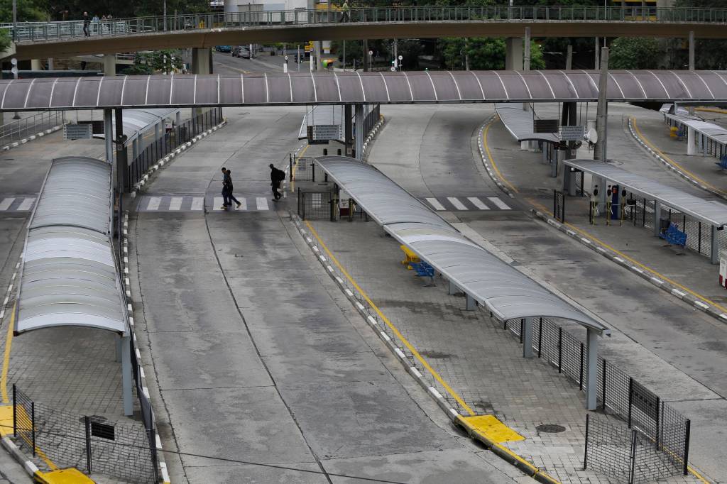 Terminal Bandeira, no Centro de São Paulo: ônibus vão voltar gradativamente