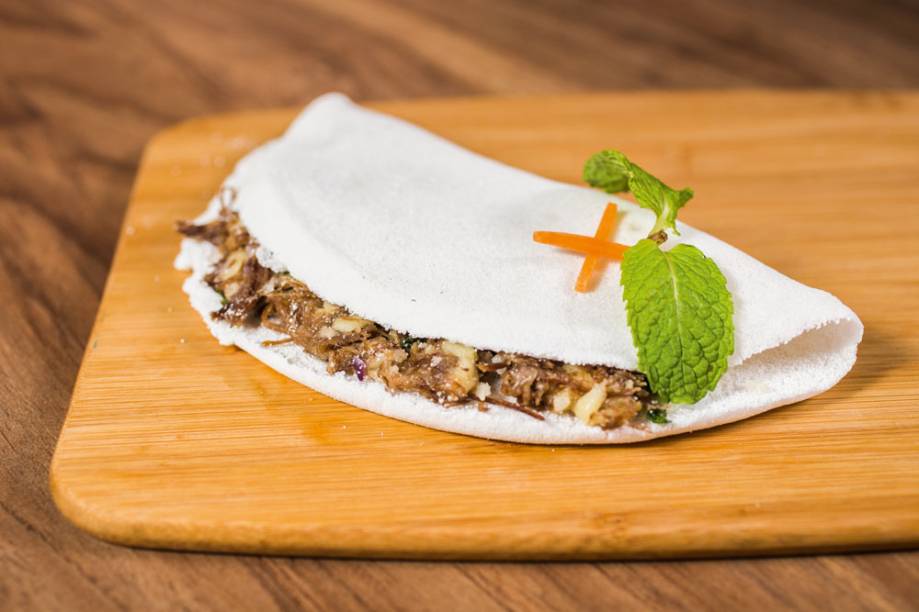 Café Coco Bambu: tapioca carne de sol e queijo de coalho