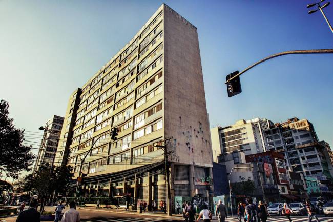 Fachada do Edifício Anchieta, que fica na esquina da Rua da Consolacao e as Avenidas Paulista e Angélica..jpg