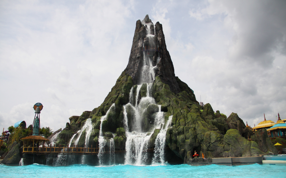 volcano-bay-03