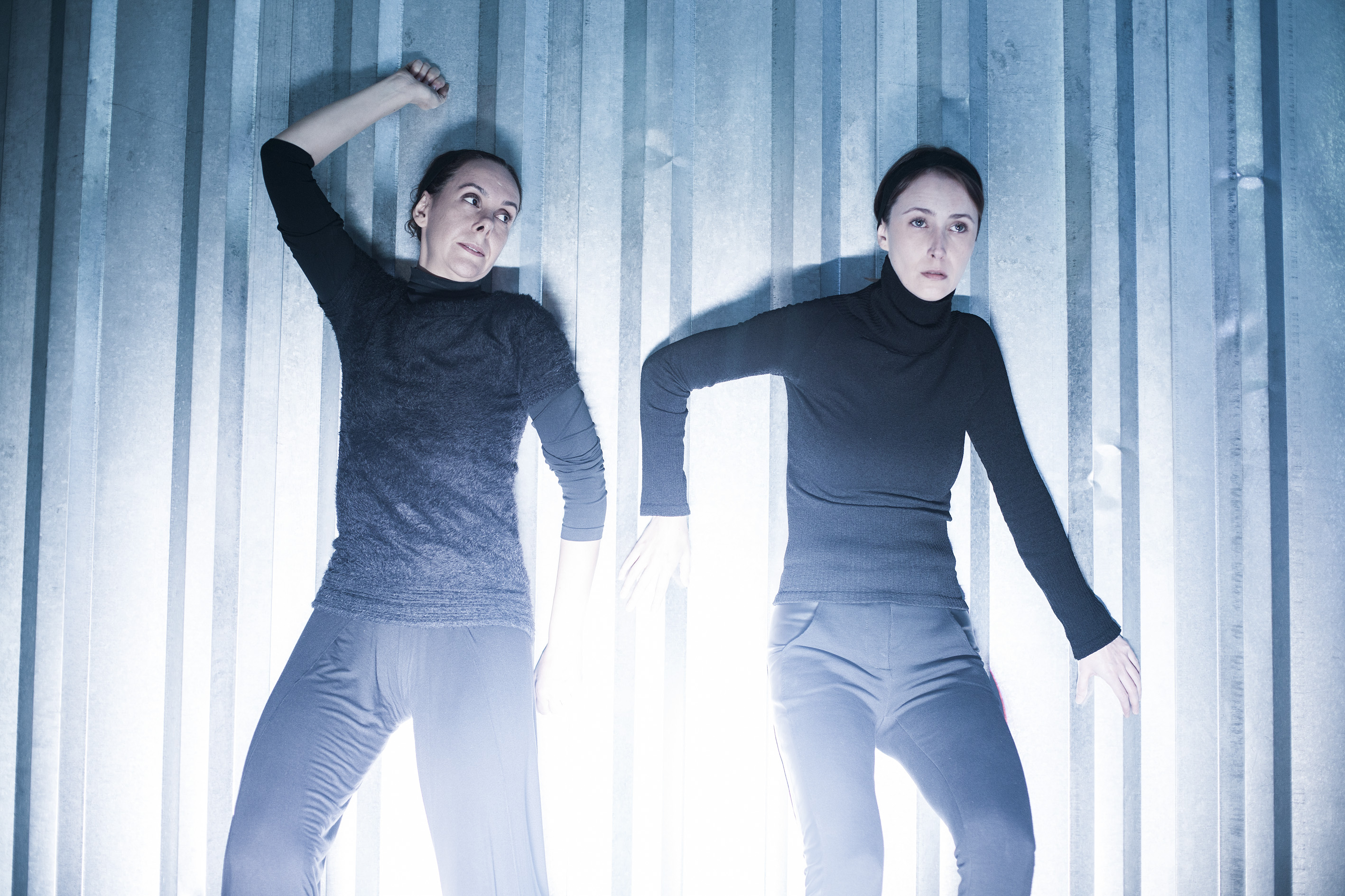 Cena de 'A Mulher que Digita': Andrea Tedesco e Sabrina Greve