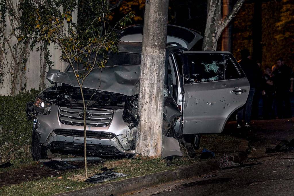 PolÌcia mata dez suspeitos em tiroteio na regi¿o do Morumbi