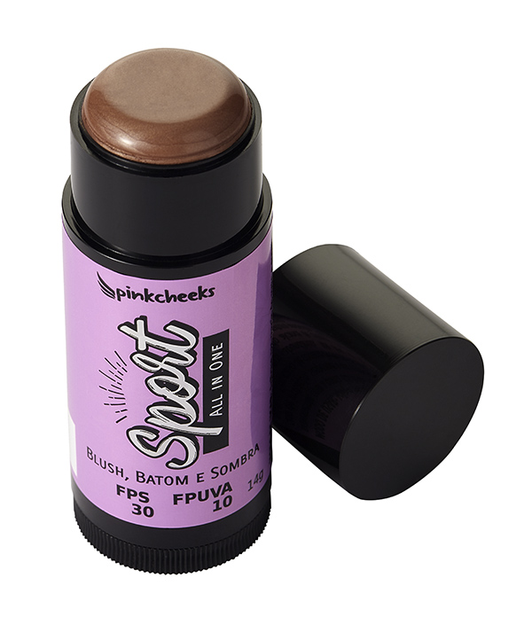 <p style="text-align:justify;">O All-in-one, que tem formato bastão está disponível na cor terracota une blush, batom e sombra em um produto. Ele tem FPS 30, FPUVA 10, é resistente à água e ao suor, e tem hidratante. Ele custa 79,90 reais.</p> <p style="text-align:justify;">O All-in-one, que tem formato bastão está disponível na cor terracota une blush, batom e sombra em um produto. Ele tem FPS 30, FPUVA 10, é resistente à água e ao suor, e tem hidratante. Ele custa 79,90 reais.</p>