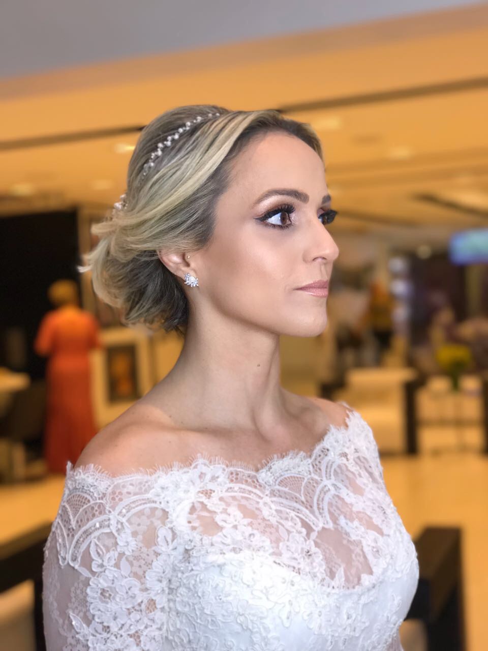 Casamento: duas opções de penteados para a hora do sim