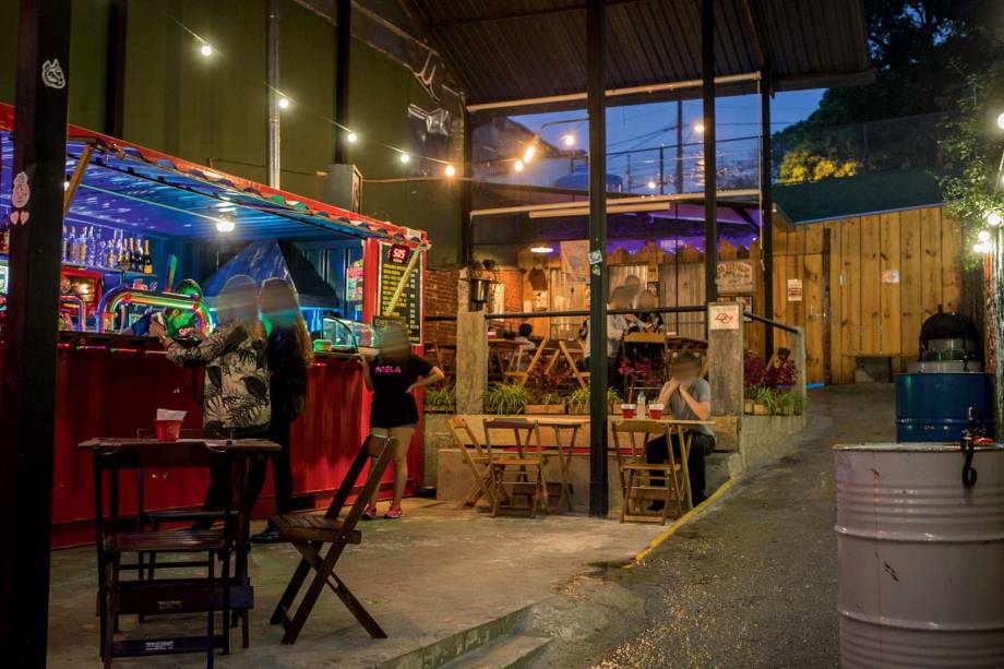 Goela Bar: o espaço informal