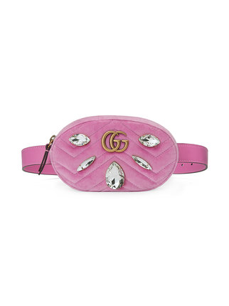 Pochete Gucci - Farfetch (R$ 5 050,00) Pochete Gucci - Farfetch (R$ 5 050,00)