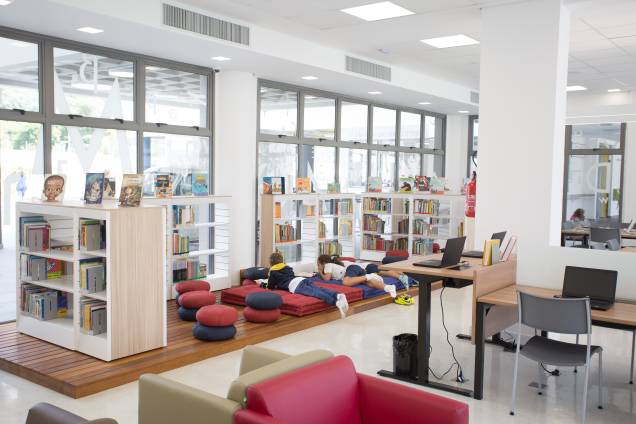 Colégio Renascença: aulas podem ocorrer em ambientes como a biblioteca e a horta
