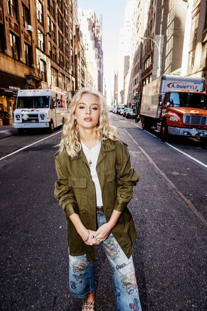 Zara Larsson: pop dançante no dia 23