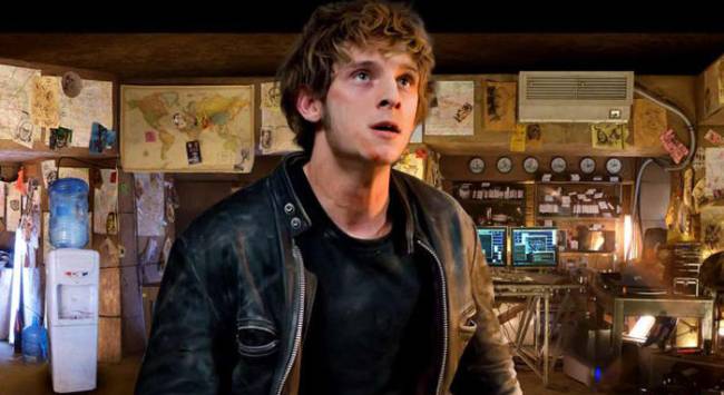 jumper-jamie-bell-1 jumper-jamie-bell-1