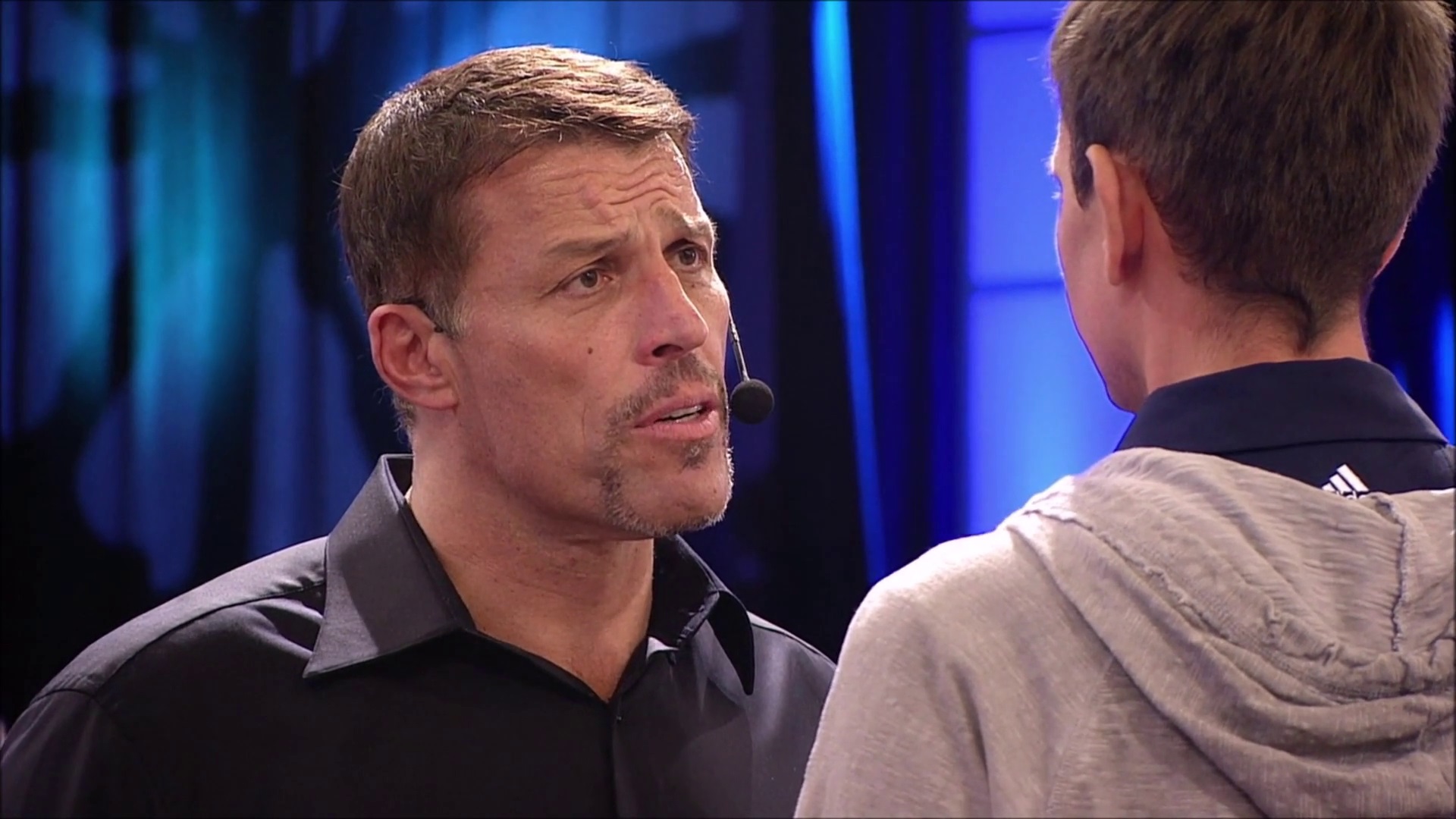 Tony Robbins, um dos principais coaches dos EUA, vem a São Paulo | VEJA ...