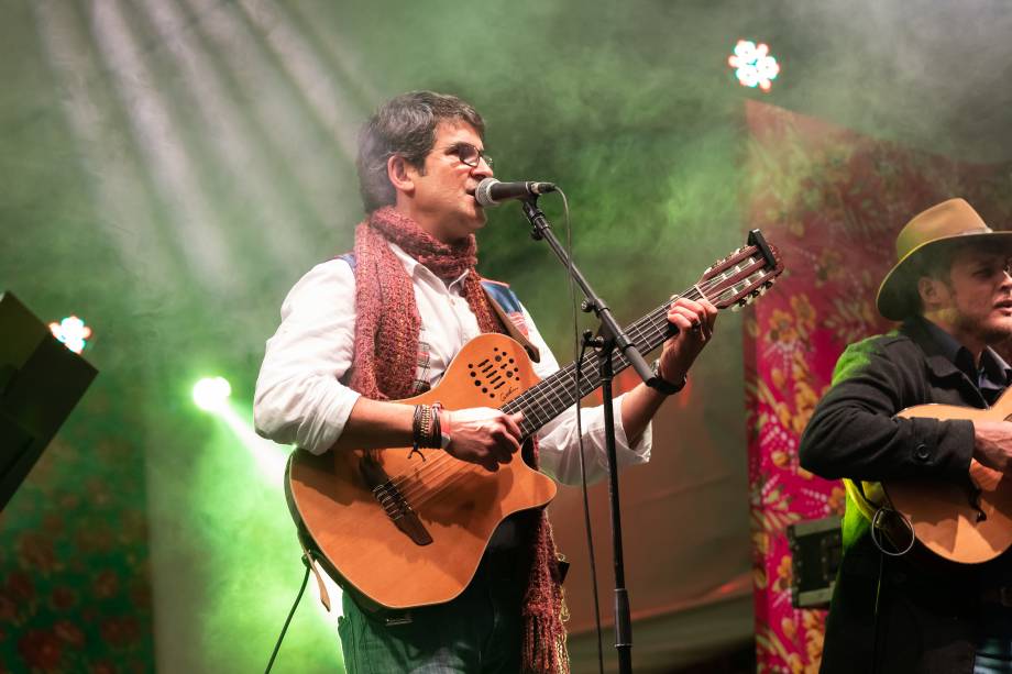 Claudio Lacerda foi uma das atrações musicais do arraial