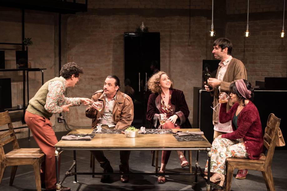 Maurício de Barros, Leonardo Cortez, Glaucia Libertini, Tatiana Thomé e Daniel Dottori Maurício de Barros, Leonardo Cortez, Glaucia Libertini, Tatiana Thomé e Daniel Dottori