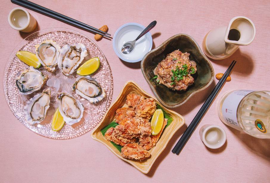 Quito Quito Izakaya: eleito o melhor izakaya pelo guia COMER & BEBER, tem pedidas como ostras frescas, frango frito e tartare de carne