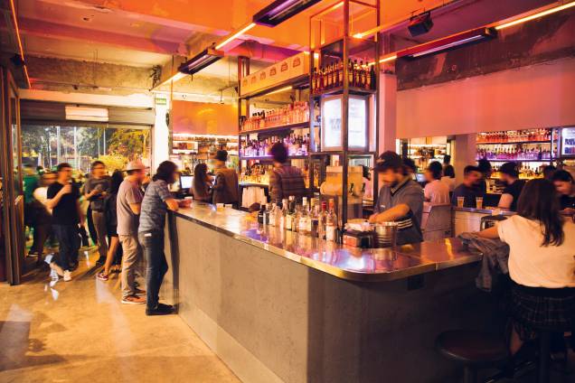 Void: o misto de bar e loja na região do Largo da Batata foi eleito o melhor lugar para paquerar por Veja COMER & BEBER 2018