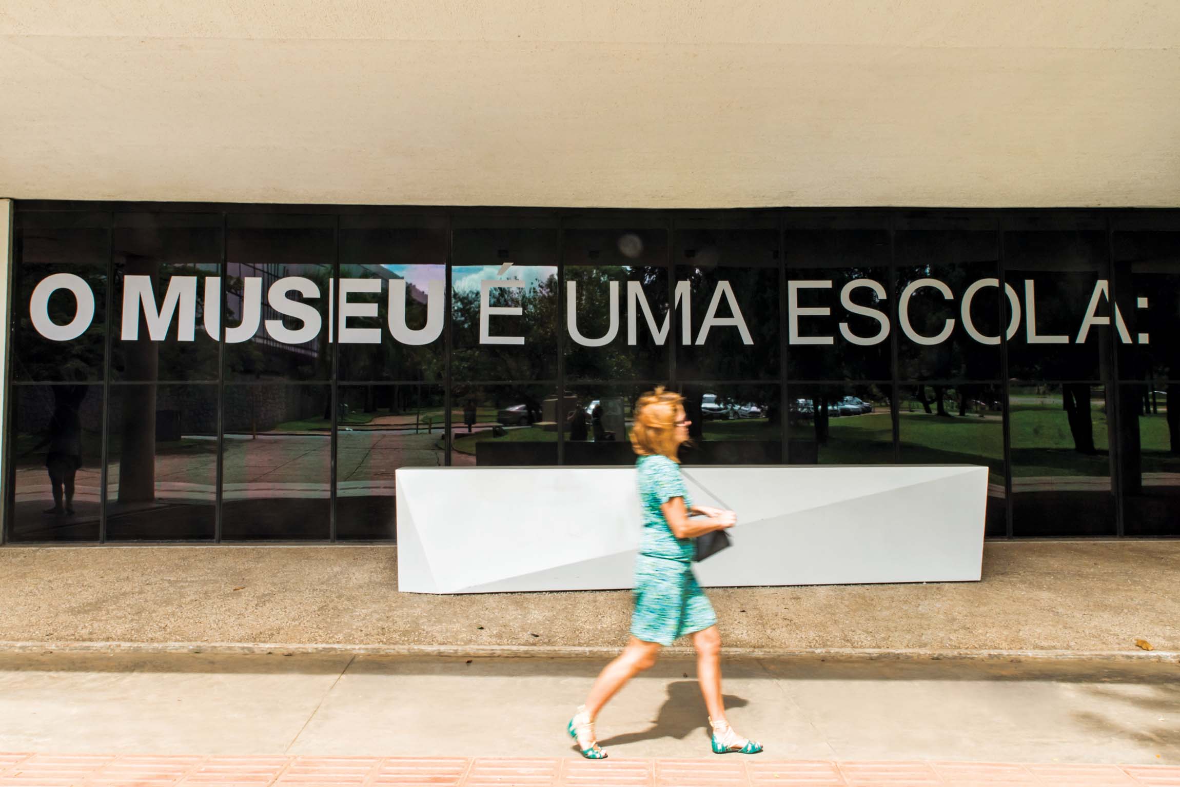 Fachada MAM | Educação como matéria-prima