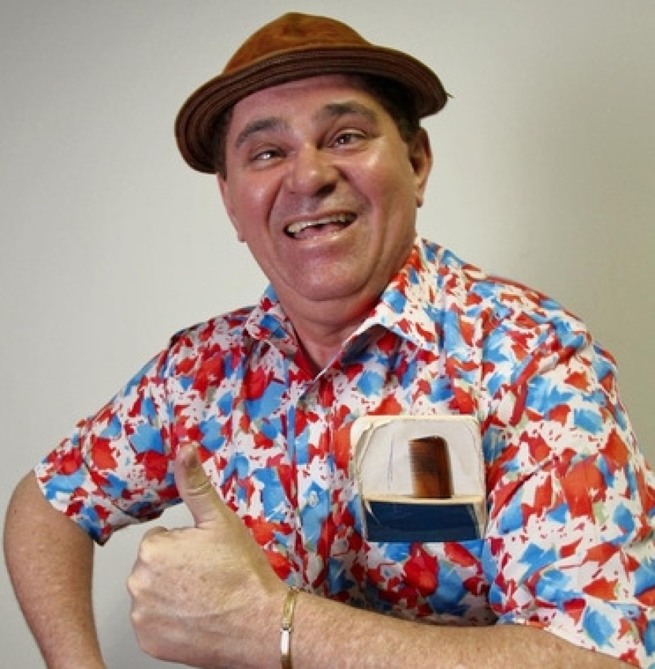 O humorista Ivanildo Nogueira, conhecido como Batoré