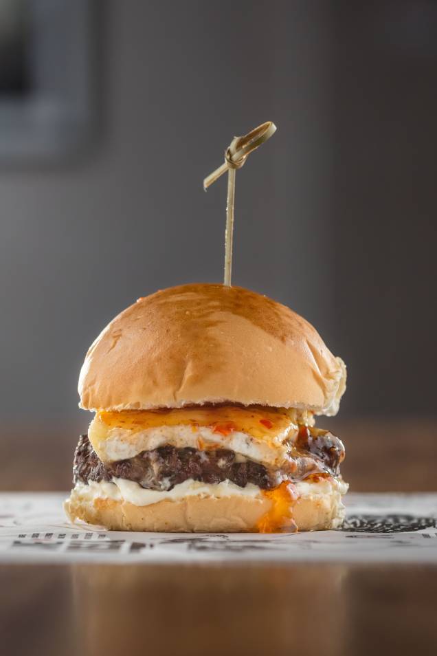 Jam burger: uma das pedidas do cardápio Jam burger: uma das pedidas do cardápio